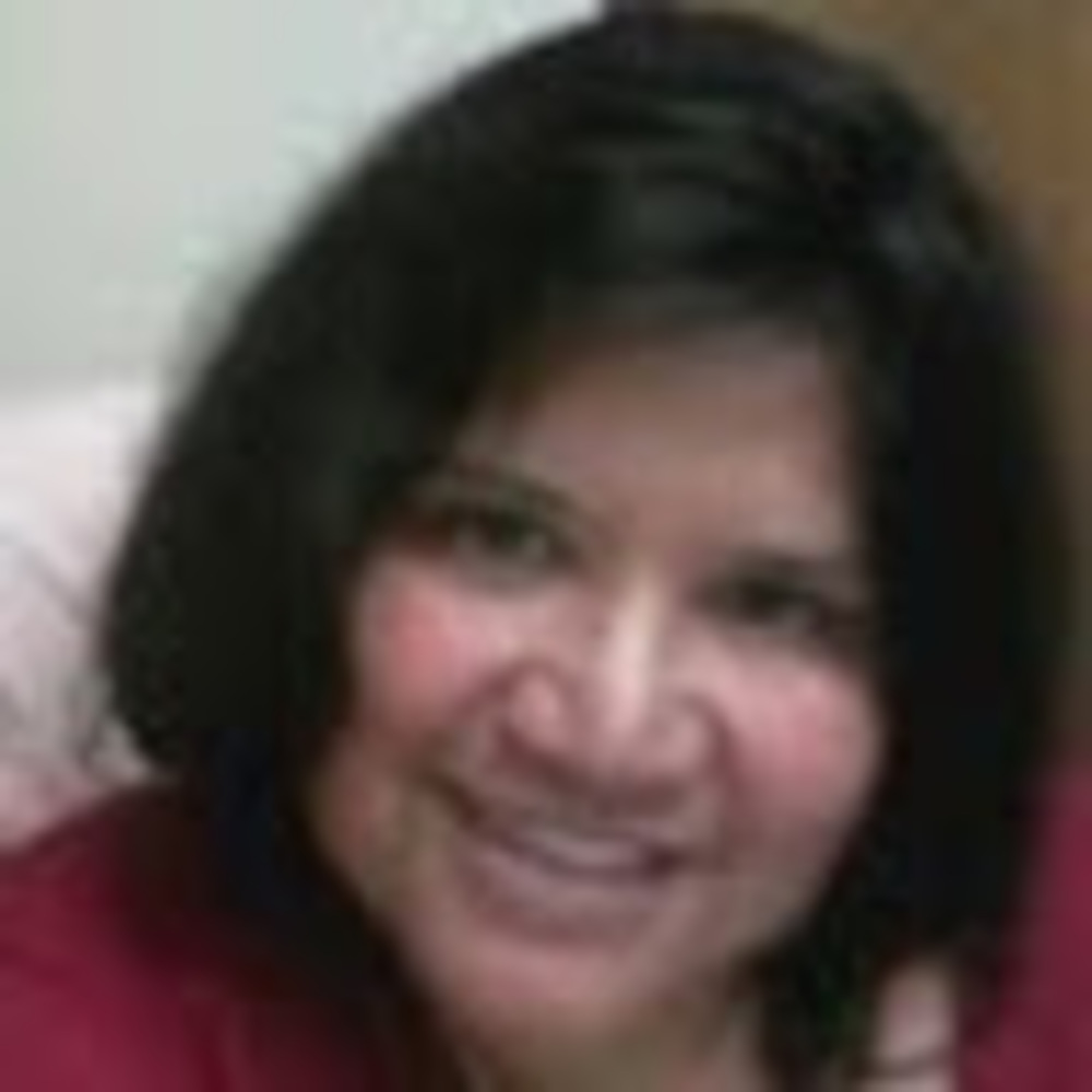 Meet your Posher, Cristina